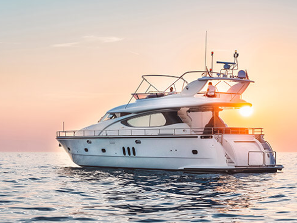 Reducer maskinstøj i skibe og yachter